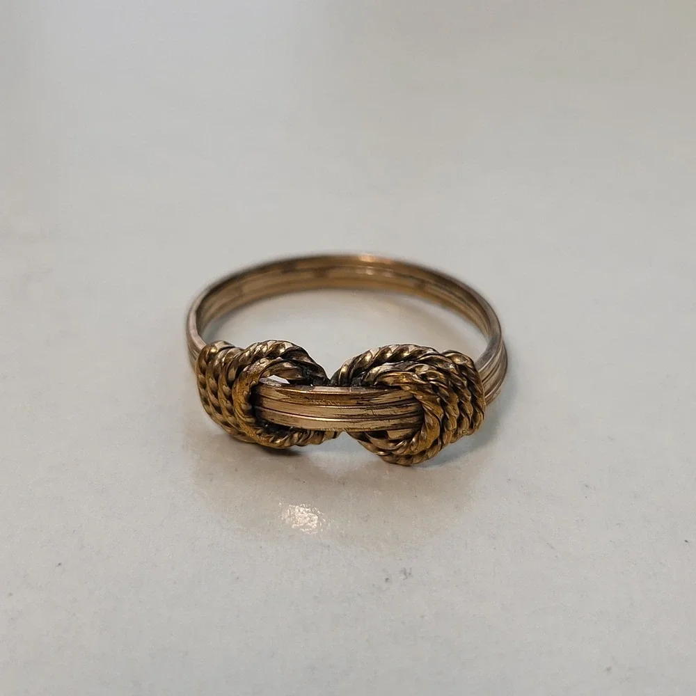 12K Gold Filled Wire Wrapped Knot Ring Size 5.5 Vintage Nautical Boho